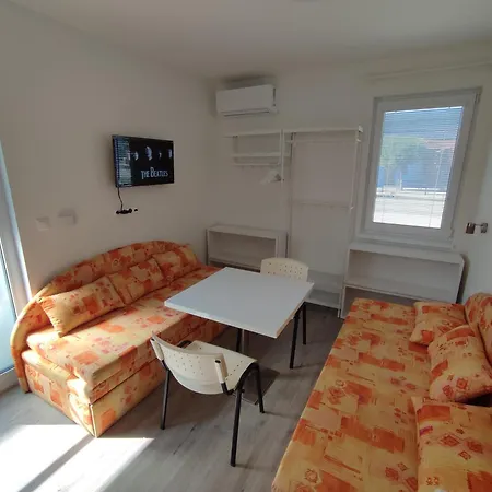 Boejtoes Apartment Nesvady